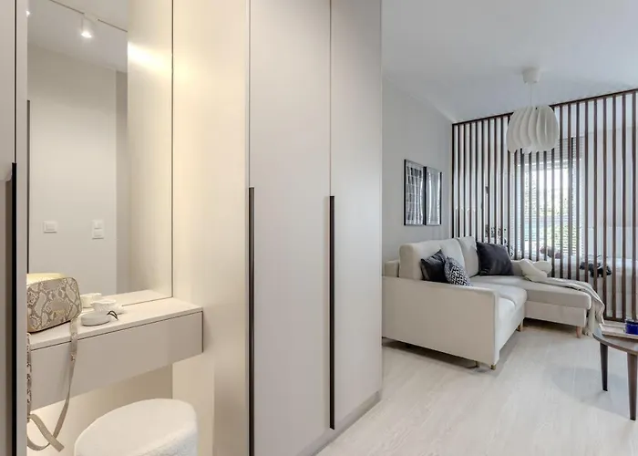 アパート Swierzawska